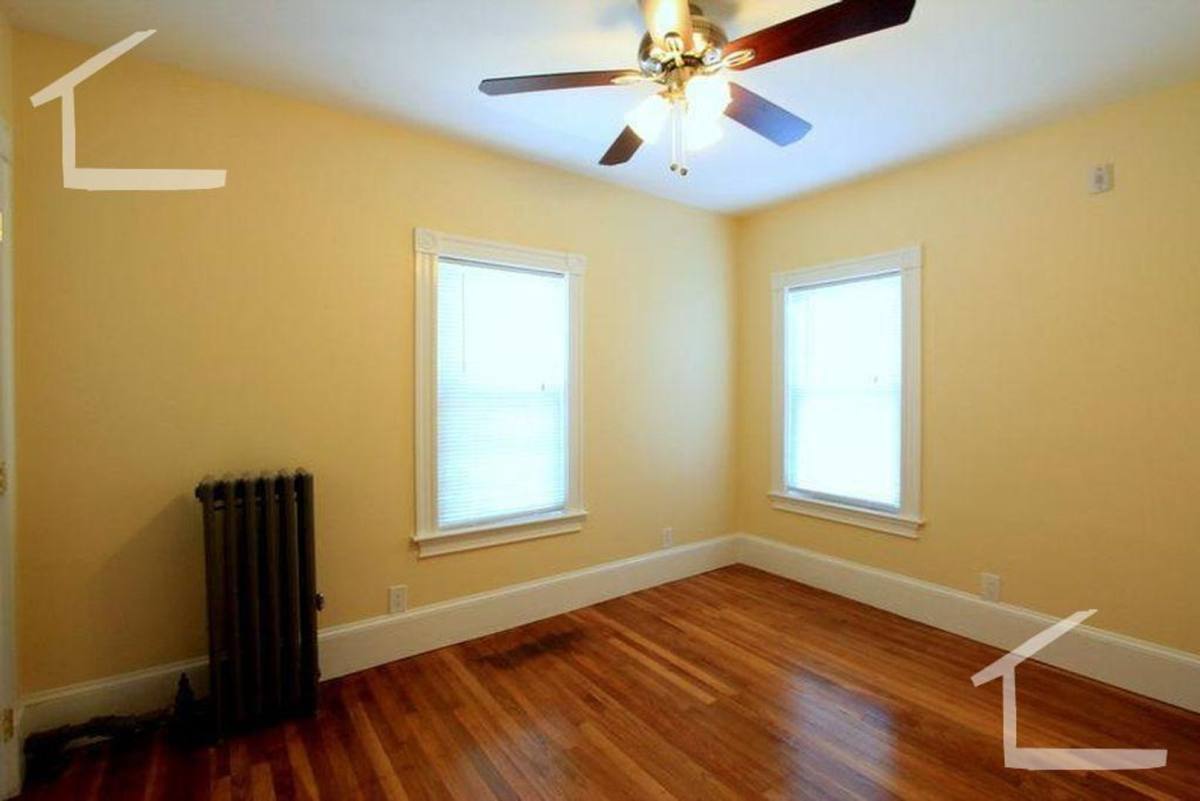 Apartment for rent at 21 White St #1A, Cambridge, MA 02140