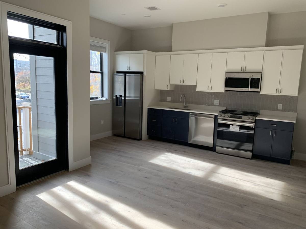 Apartment for rent at 157 Everett St #102, Allston, MA 02134