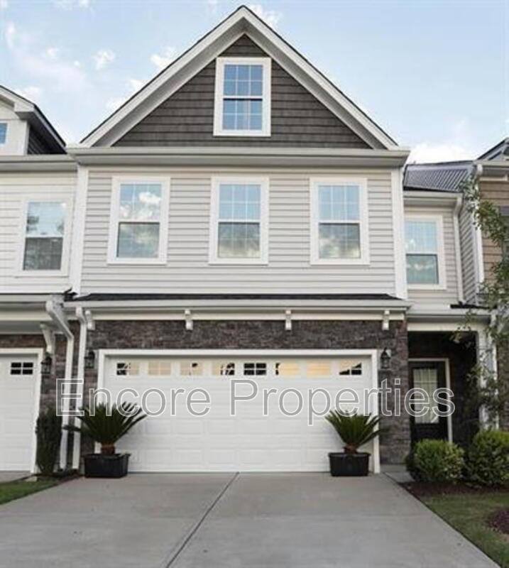 Townhouse for rent at 660 Barneswyck Dr, Fuquay Varina, NC 27526