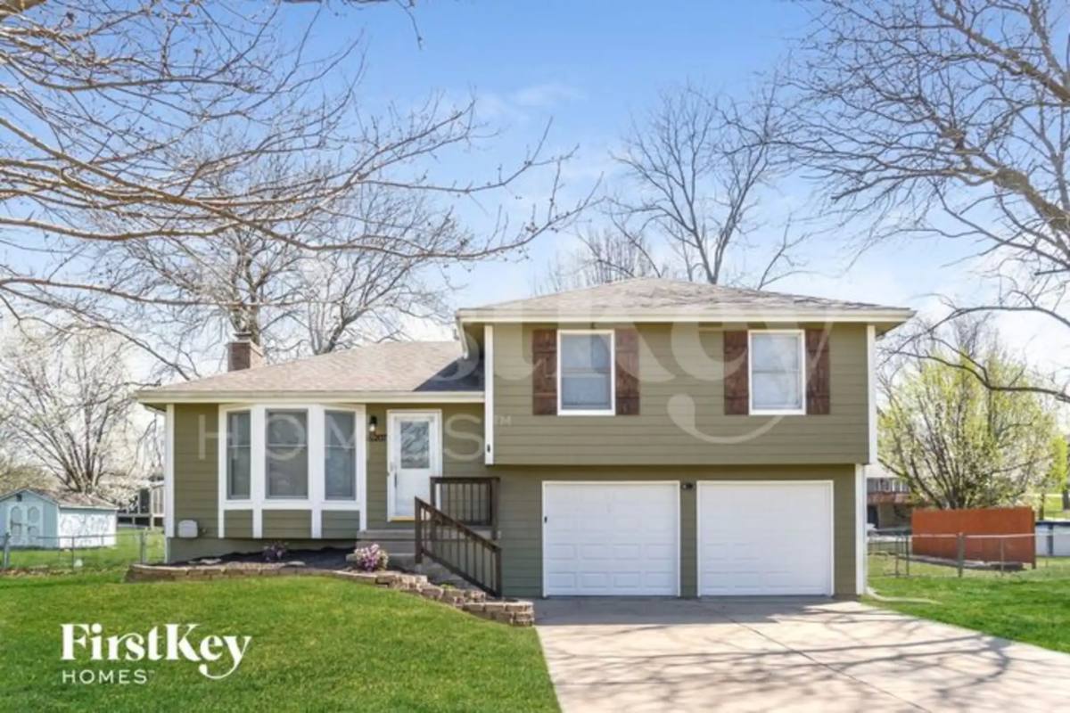 House for rent at 16207 Hight Ave, Belton, MO 64012