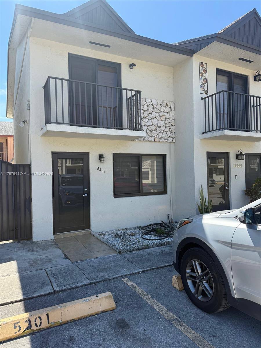 Townhouse for rent at 5301 W 22nd Court, Hialeah, FL 33016