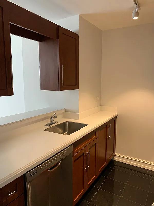 Apartment for rent at 400 E 71st St #10KK, New York, NY 10021