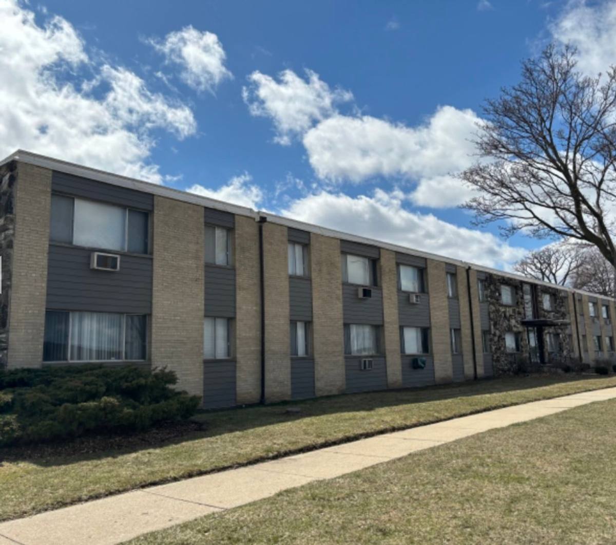 Apartment for rent at 10253 W Cleveland Ave, Milwaukee, WI 53227