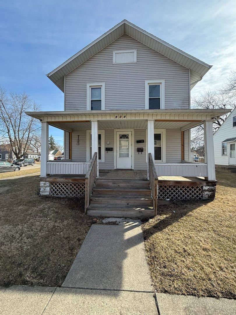 Apartment for rent at 904 S 4th Ave, Kankakee, IL 60901