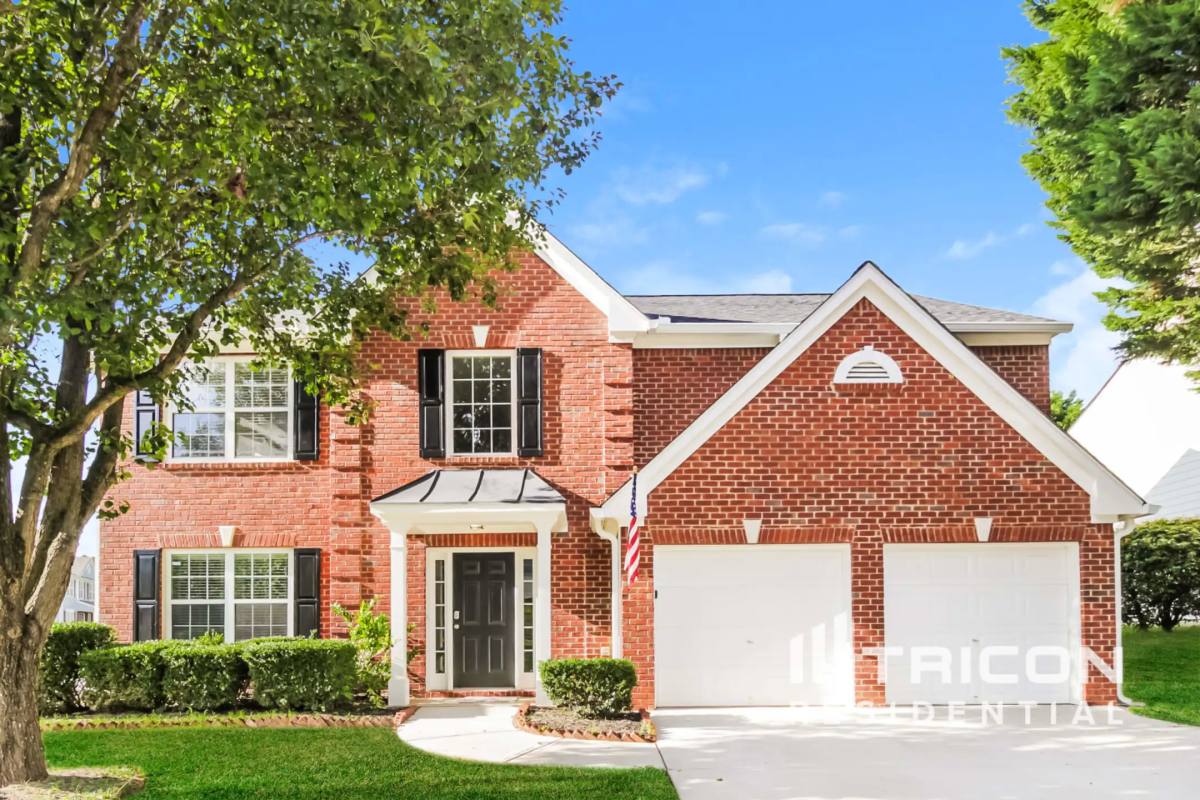 House for rent at 8127 Valley Ridge Dr, Union City, GA 30291