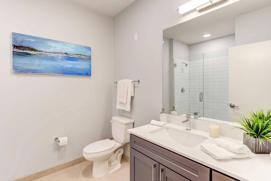 Apartment for rent at 3401 W Payton Place, Arlington Heights, IL 60005