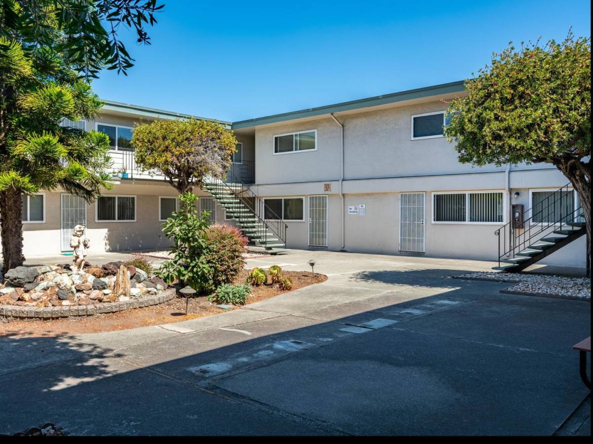 Apartment for rent at Marina, 2265 Marina Blvd, San Leandro, CA 94577