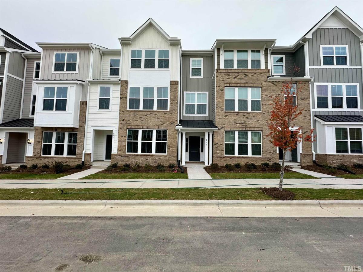 Townhouse for rent at 209 Hickory Plains Rd, Knightdale, NC 27545