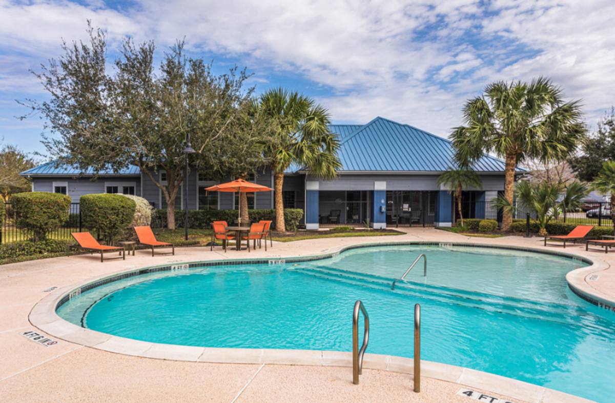Apartment for rent at 905 N Loop, Harlingen, TX 78550