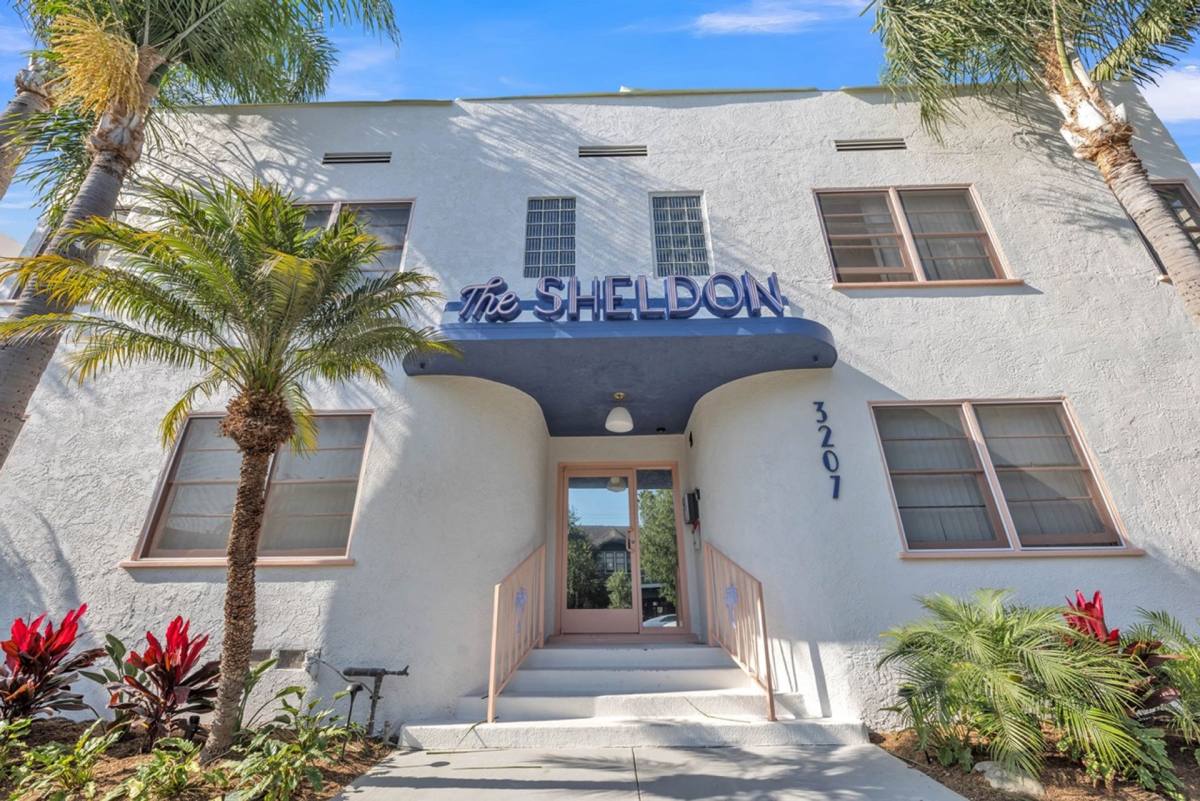 Apartment for rent at 3207 E 2nd St, Long Beach, CA 90803