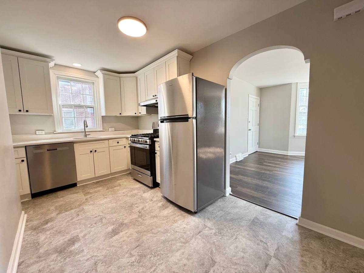 Apartment for rent at 4245 Valley Rd, Drexel Hill, PA 19026