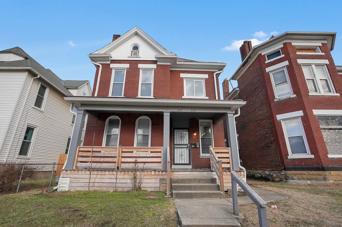 Apartment for rent at 322-324 S Ohio Ave, Columbus, OH 43205