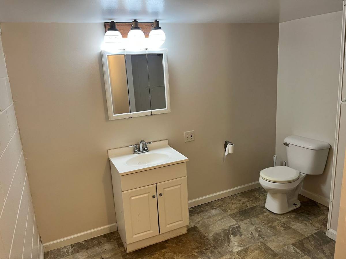 Apartment for rent at 4795 Moon Lake Rd, Jackson, MI 49201
