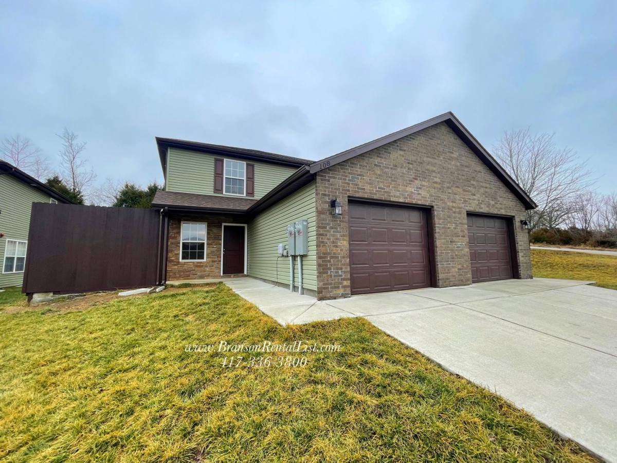 Townhouse for rent at 106 Sunrise Cove, Branson, MO 65616