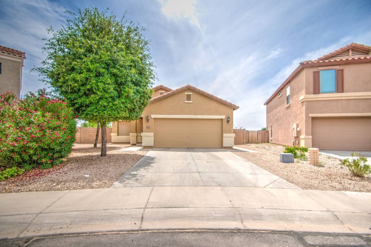 House for rent at 33224 N Sandstone Dr, San Tan Valley, AZ 85143