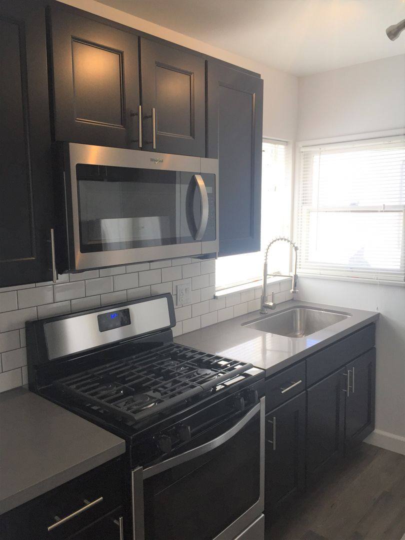 Apartment for rent at 104-114 N 1st St, Alhambra, CA 91801