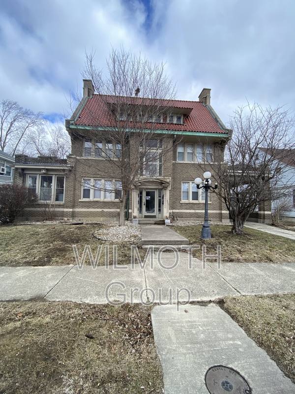 Apartment for rent at 408 W Mulberry St #2W, Kokomo, IN 46901