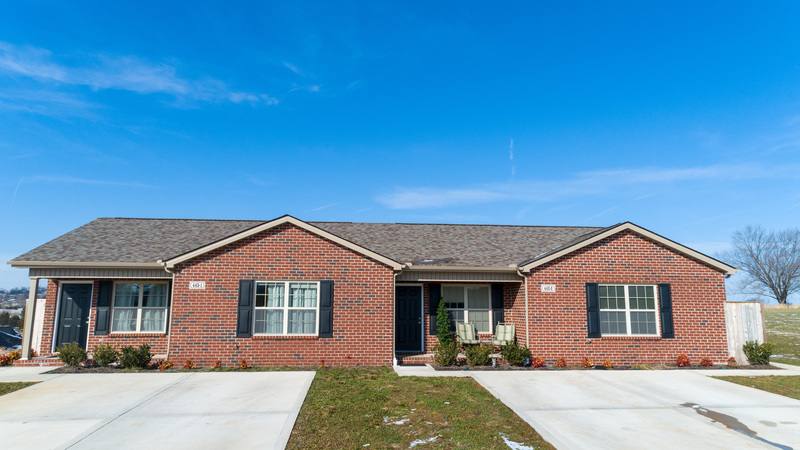 Apartment for rent at 446 Tittsworth Springs Rd #1, Seymour, TN 37865