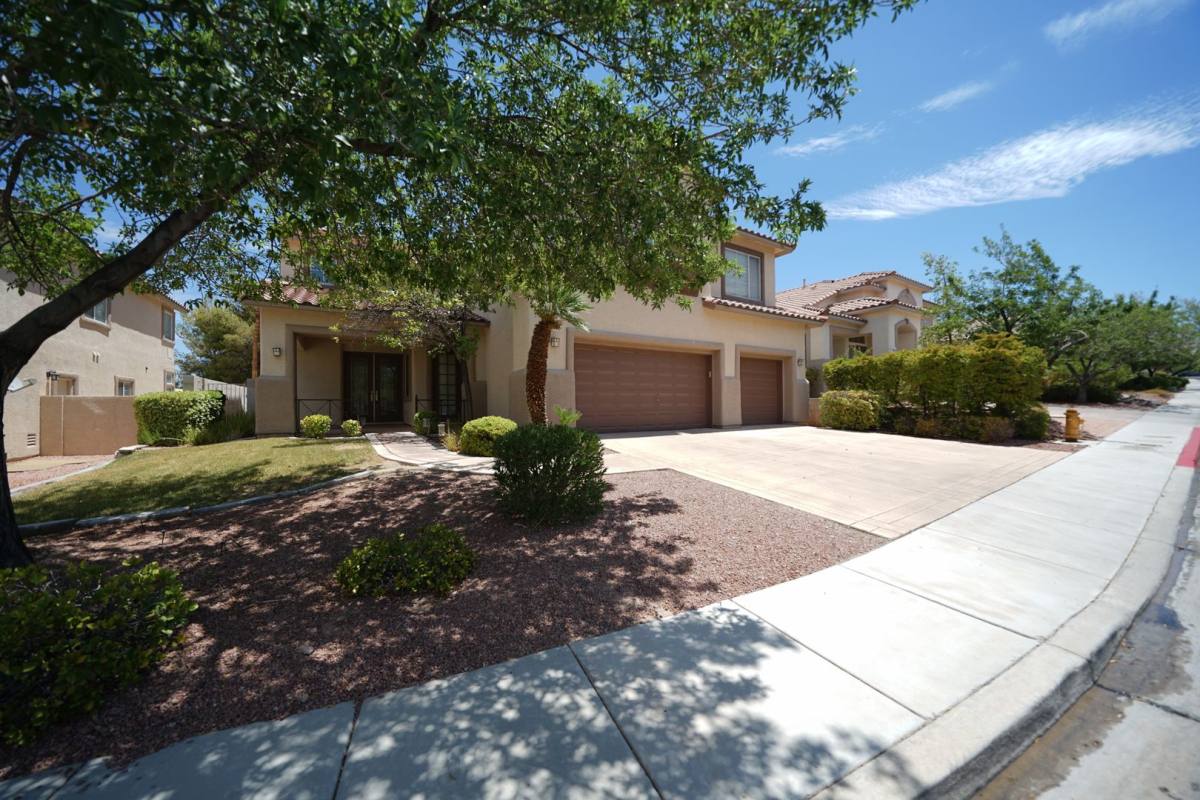 House for rent at 1254 Autumn Wind Way, Henderson, NV 89052