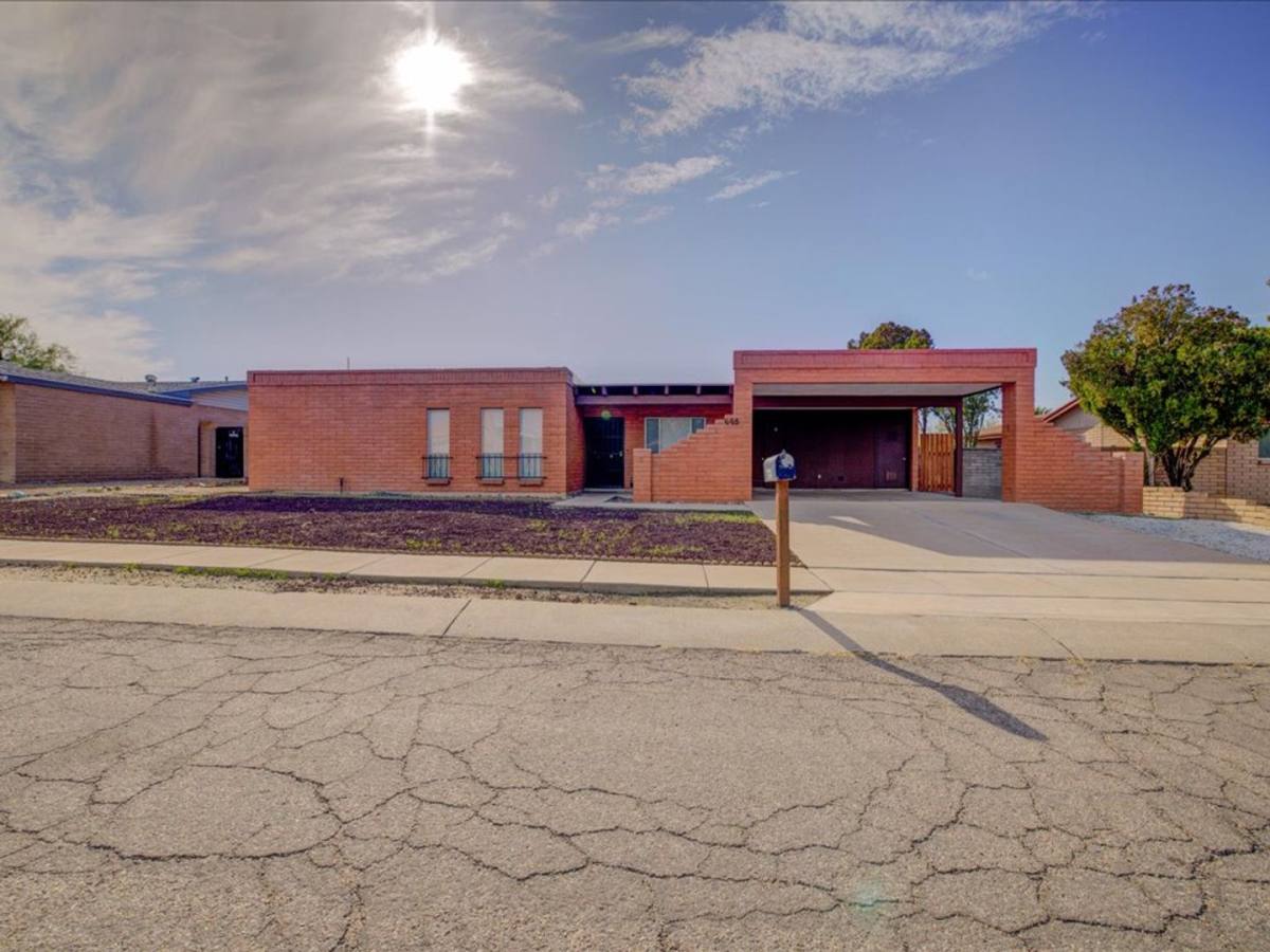 House for rent at 665 N Banff, Tucson, AZ 85748