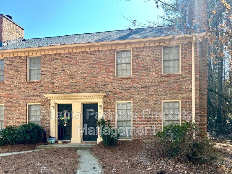 Townhouse for rent at 1580 Pirkle Rd, Norcross, GA 30093
