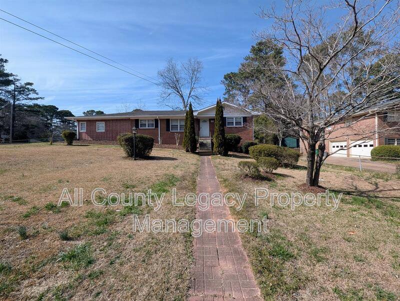 House for rent at 4192 Hideaway Dr, Tucker, GA 30084