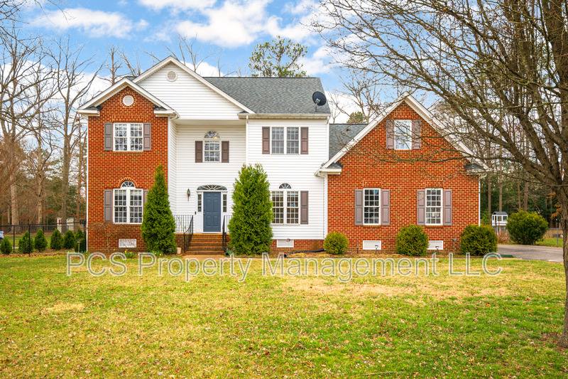 House for rent at 255 Enon Oaks Lane, Chester, VA 23836