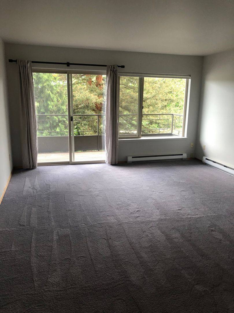 Apartment for rent at 4714 - 22nd Ave NE, Seattle, WA 98105