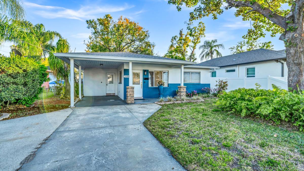 House for rent at 3106 W Braddock St, Tampa, FL 33607