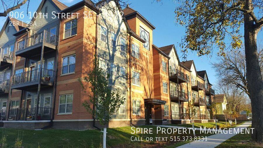 Apartment for rent at 906 10th St SE #322, Cedar Rapids, IA 52403