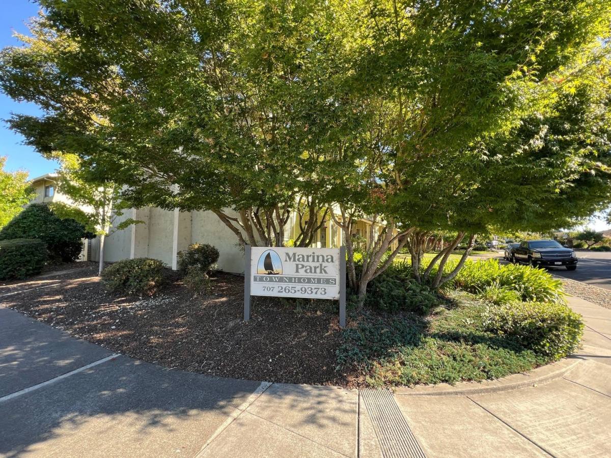 Townhouse for rent at 613-621 Cabot Way & 1153-1195 Marina Dr, Napa, CA 94559