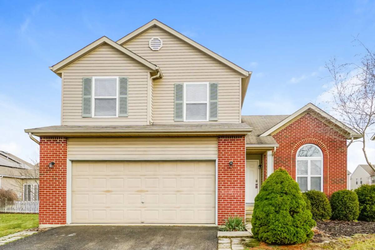 House for rent at 1755 Ashburn Dr, Delaware, OH 43015