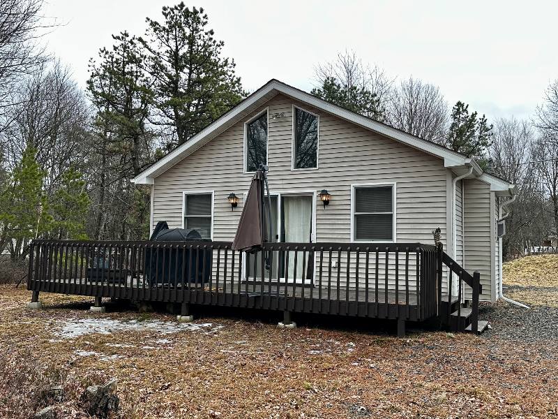 140 Petrarch Trail, Albrightsville, PA 18210