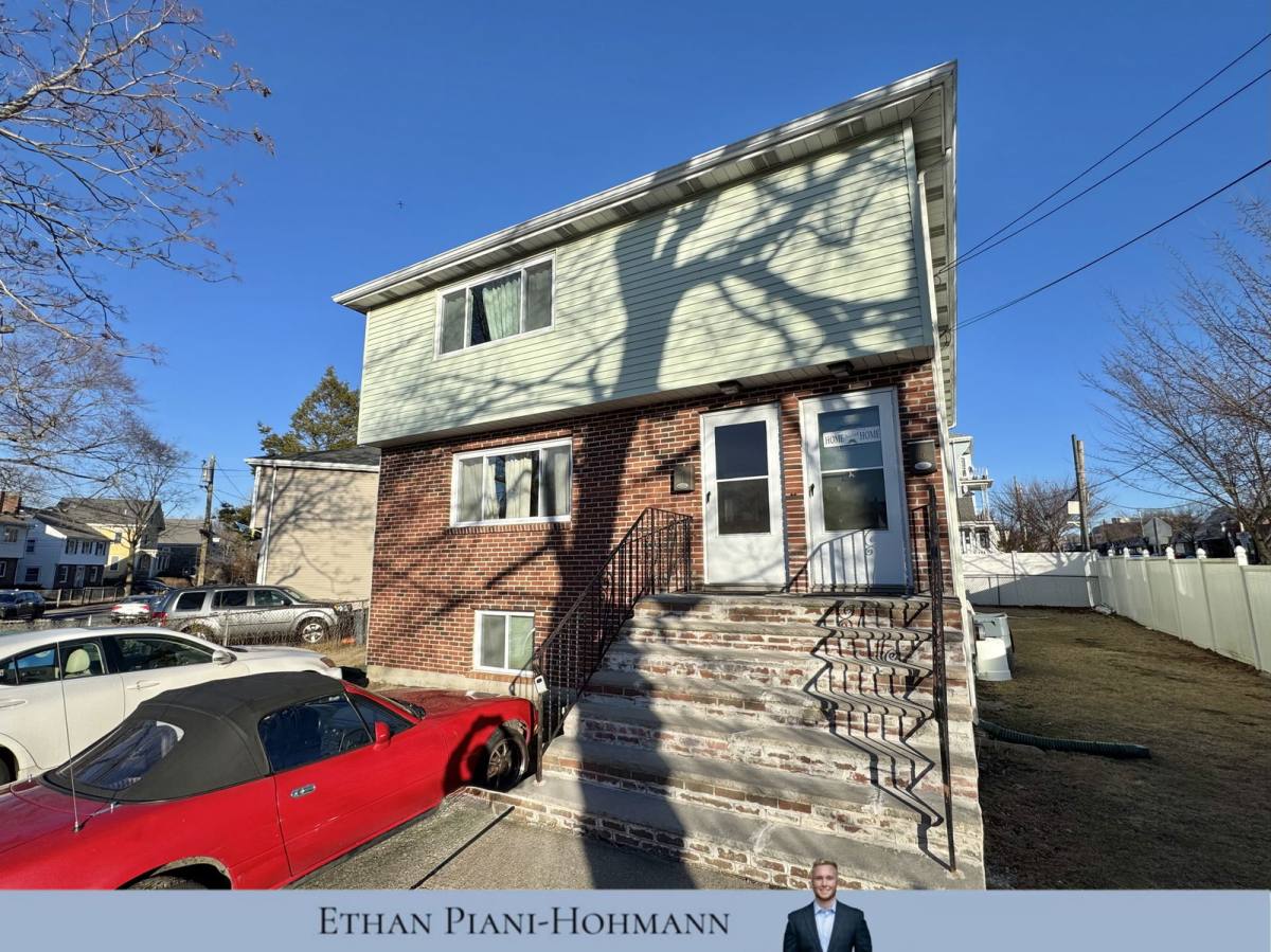 Apartment for rent at 7 Hawthorne St, Belmont, MA 02478