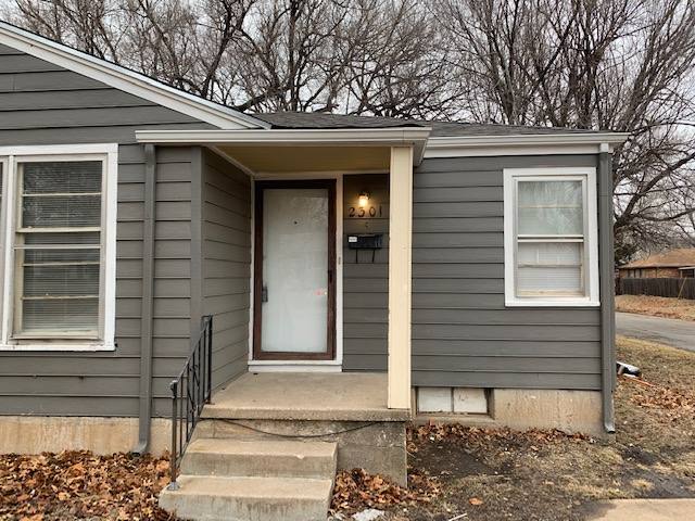 Townhouse for rent at 2301 S Belmont St, Wichita, KS 67218