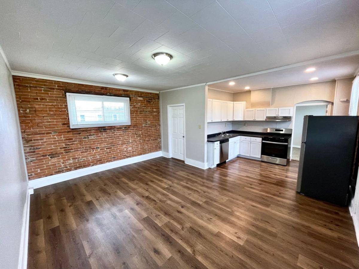 Apartment for rent at 611 N Main, Piqua, OH 45356