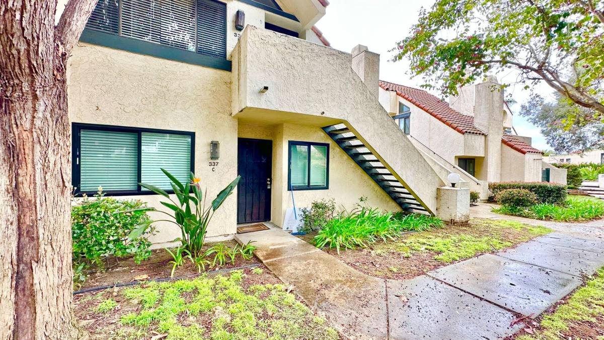Condo for rent at 337 N Melrose Dr, Vista, CA 92083