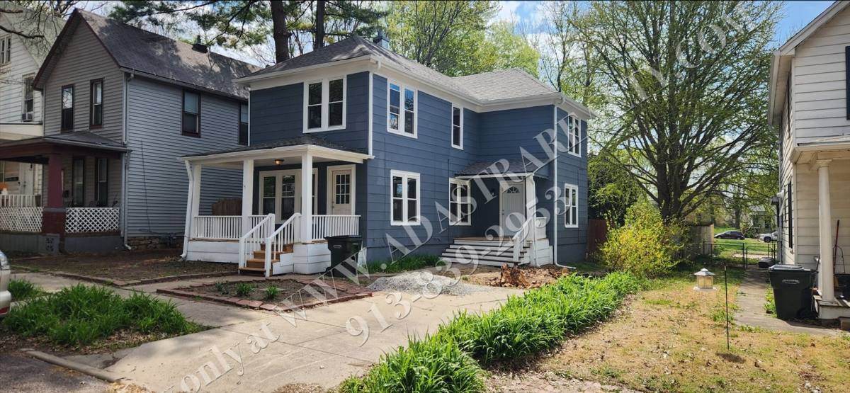 House for rent at 521 Ottawa St, Leavenworth, KS 66048