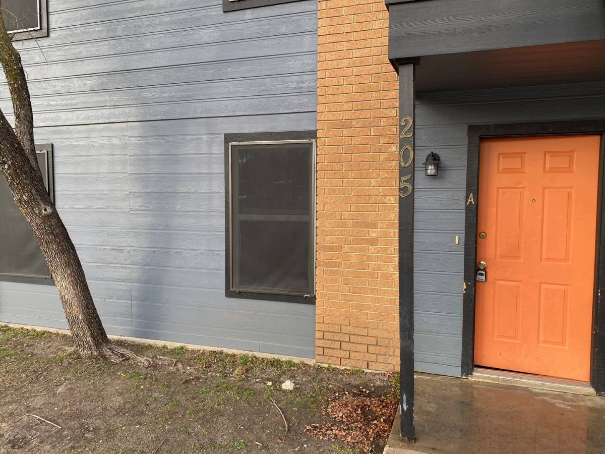 Apartment for rent at 205 S Dr, Copperas Cove, TX 76522
