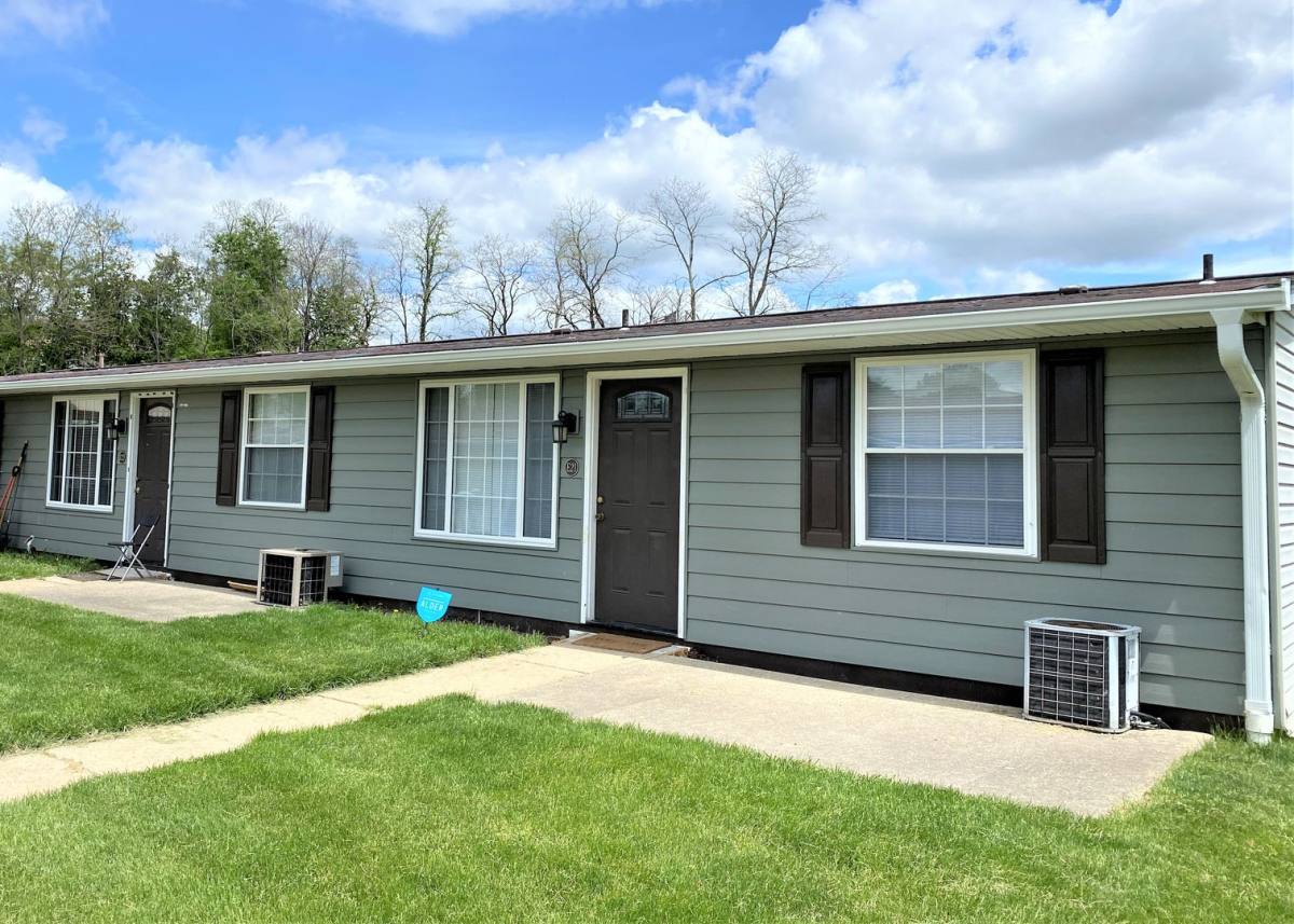 Apartment for rent at 505 Pine Valley Dr, Steubenville, OH 43953
