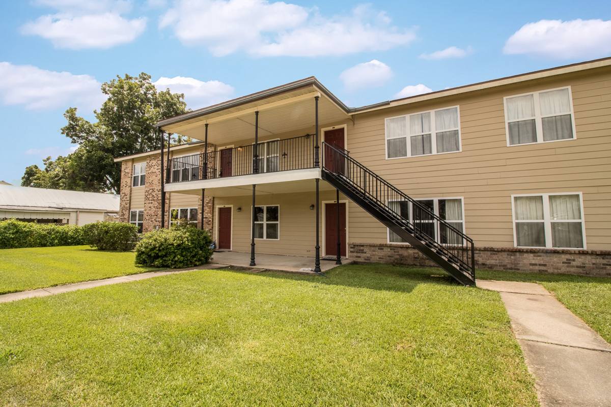 Apartment for rent at 405 N Gertrude, Abbeville, LA 70510