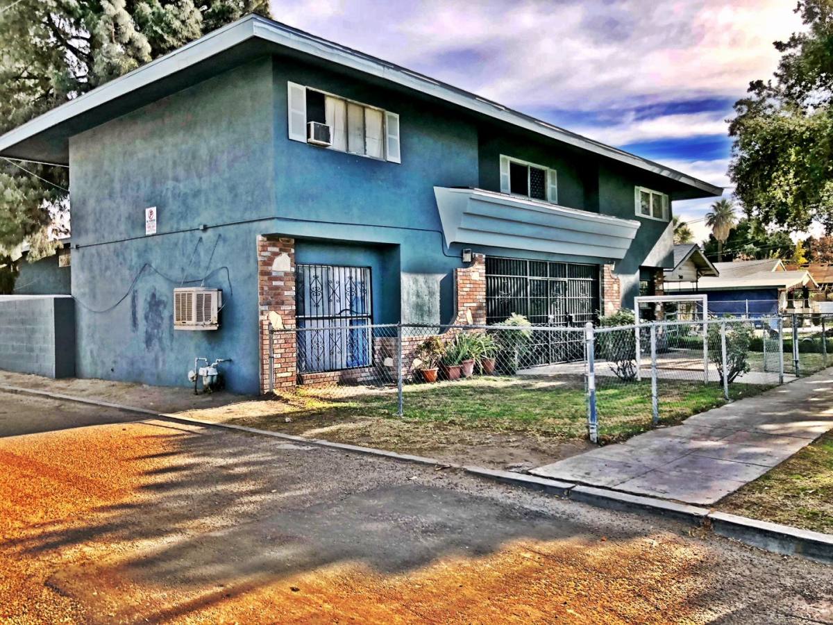 Apartment for rent at 757 N H St, San Bernardino, CA 92404