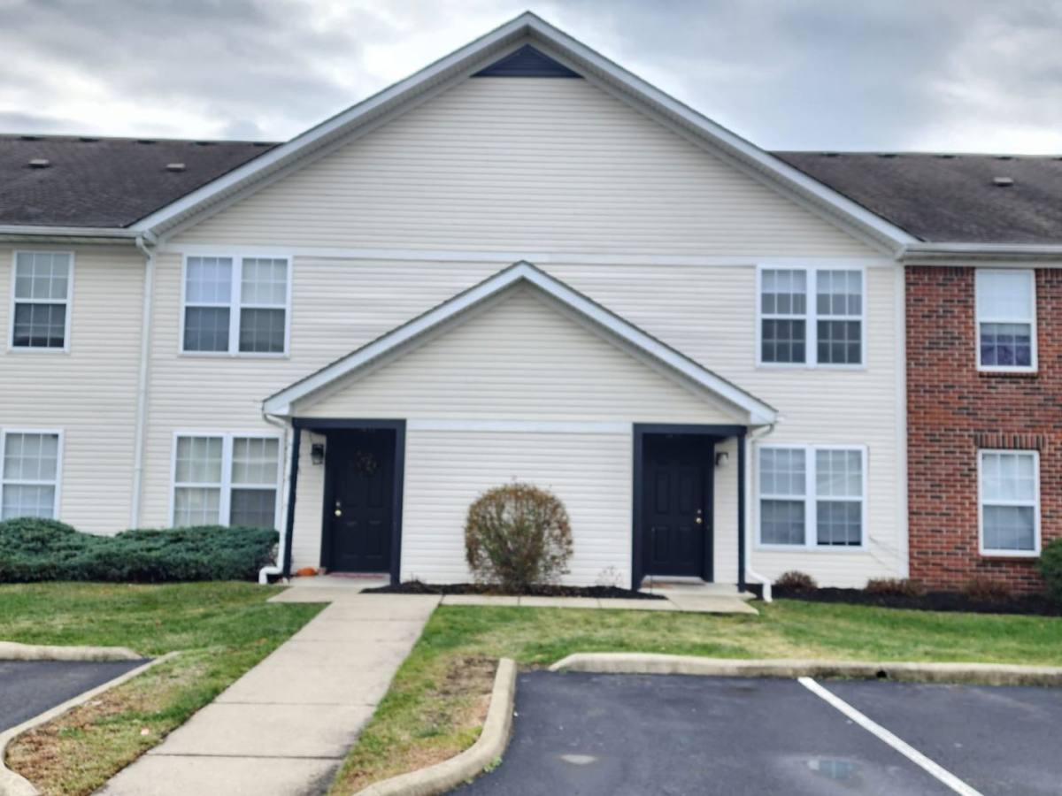 5443 Garden Ridge, Columbus, OH 43228