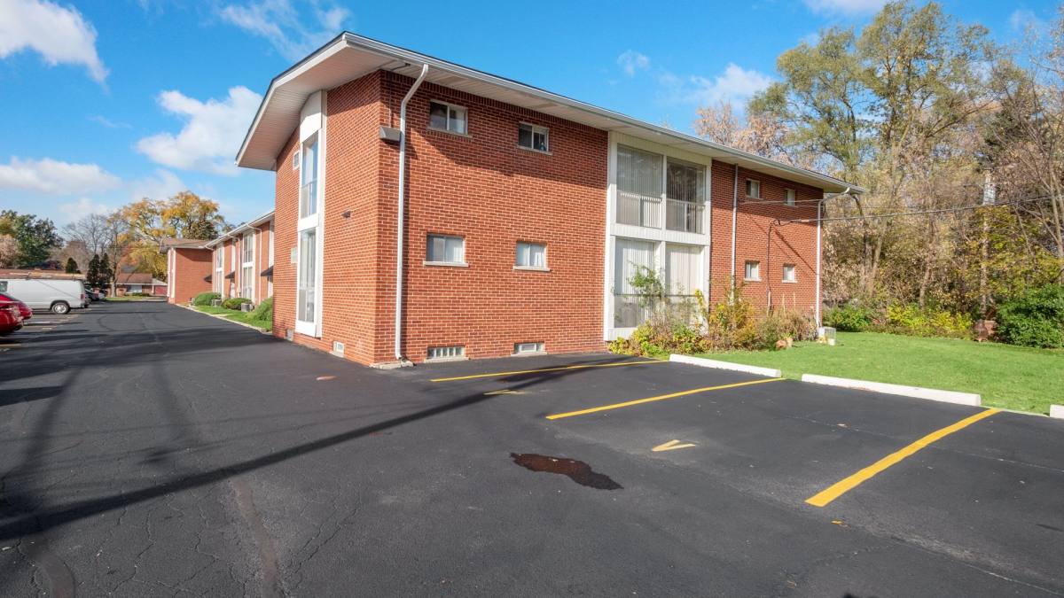 Apartment for rent at 2608 Galpin Ave, Royal Oak, MI 48073