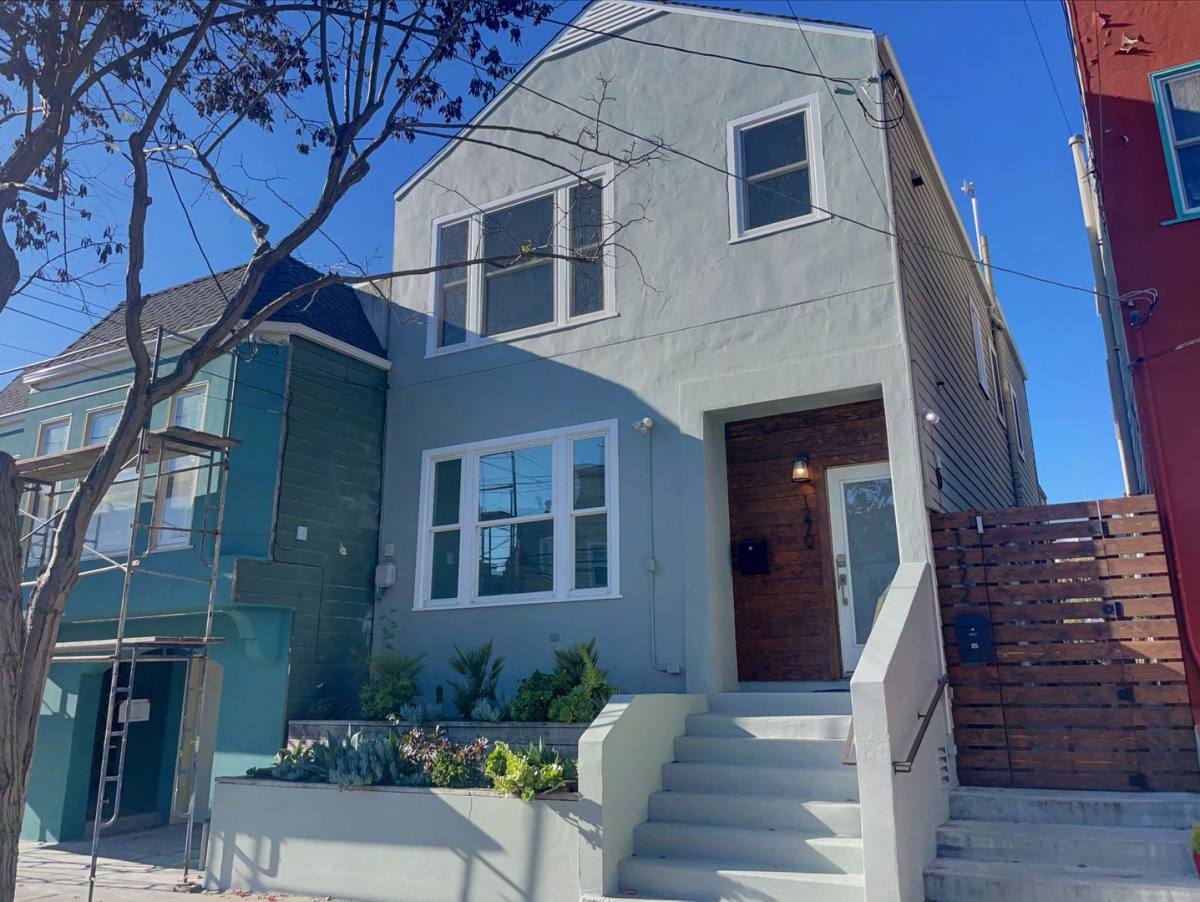 House for rent at 1270 York St, San Francisco, CA 94110