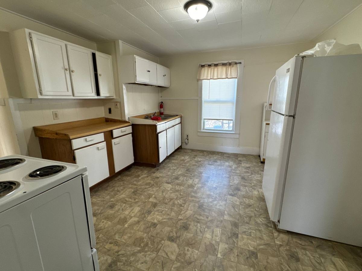 Apartment for rent at 190 Main St, Claremont, NH 03743