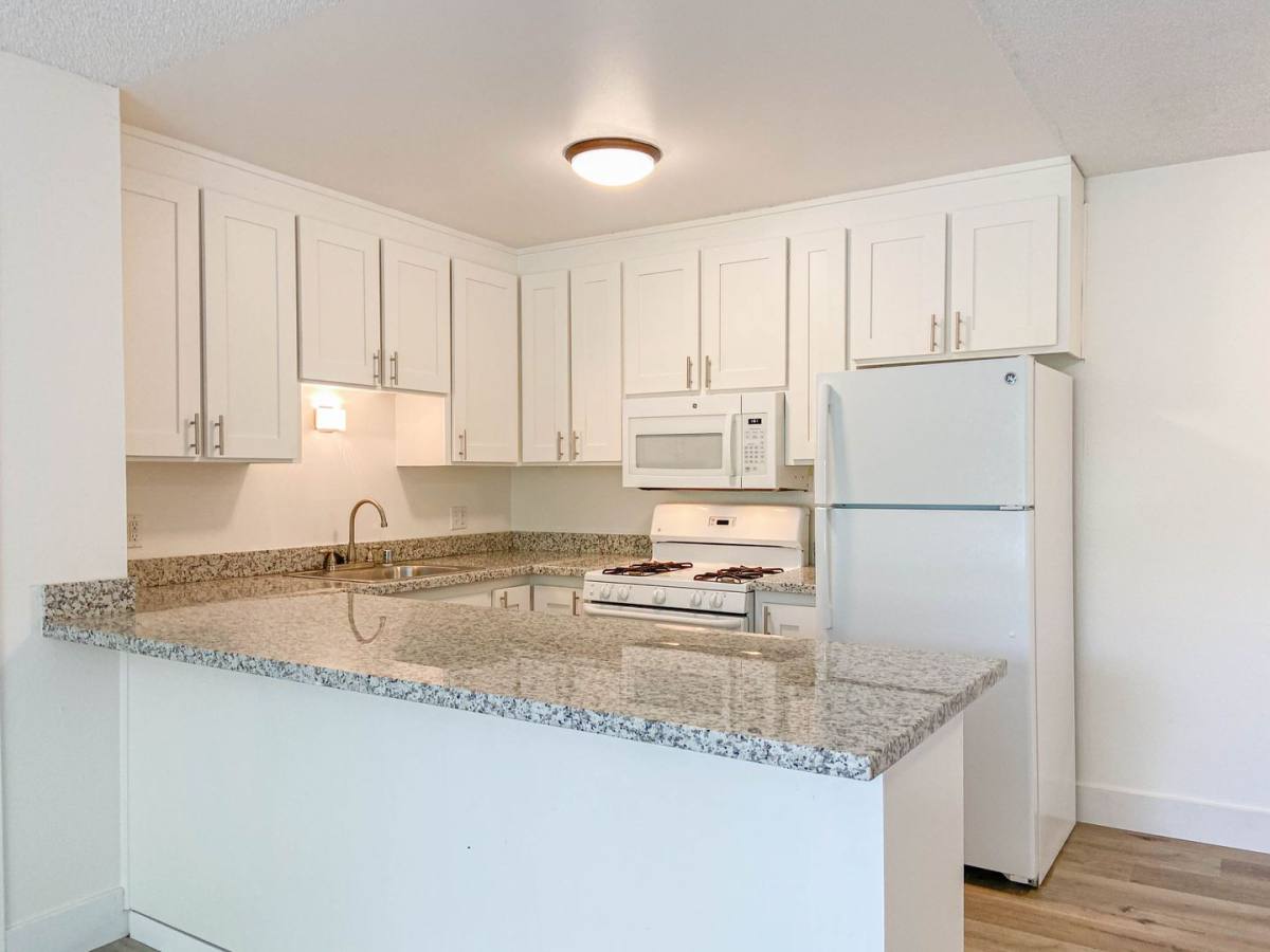 Apartment for rent at 2227 Northrop Way, Sacramento, CA 95825