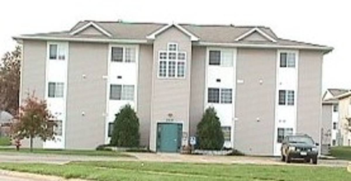 Condo for rent at 2434 Lakeside Dr, Iowa City, IA 52240