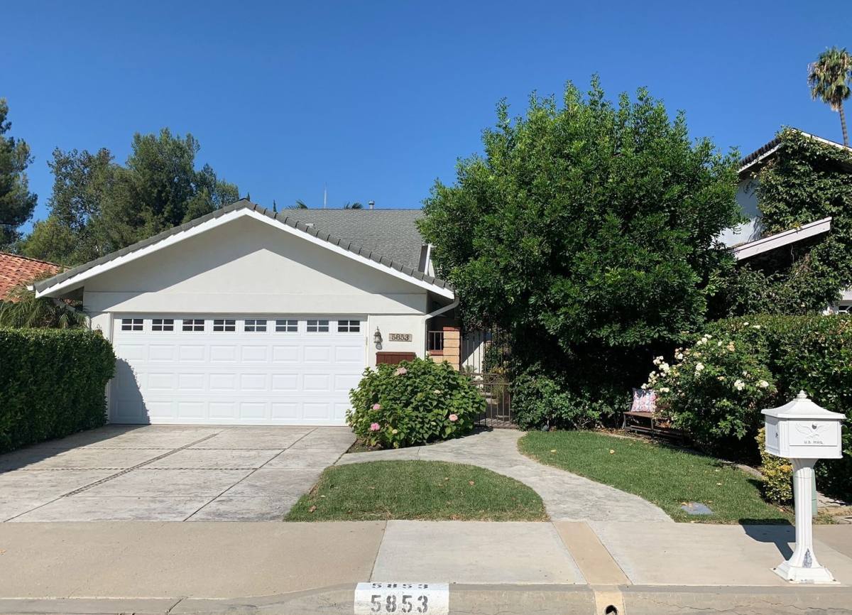 House for rent at 5853 Lake Lindero Dr, Agoura Hills, CA 91301