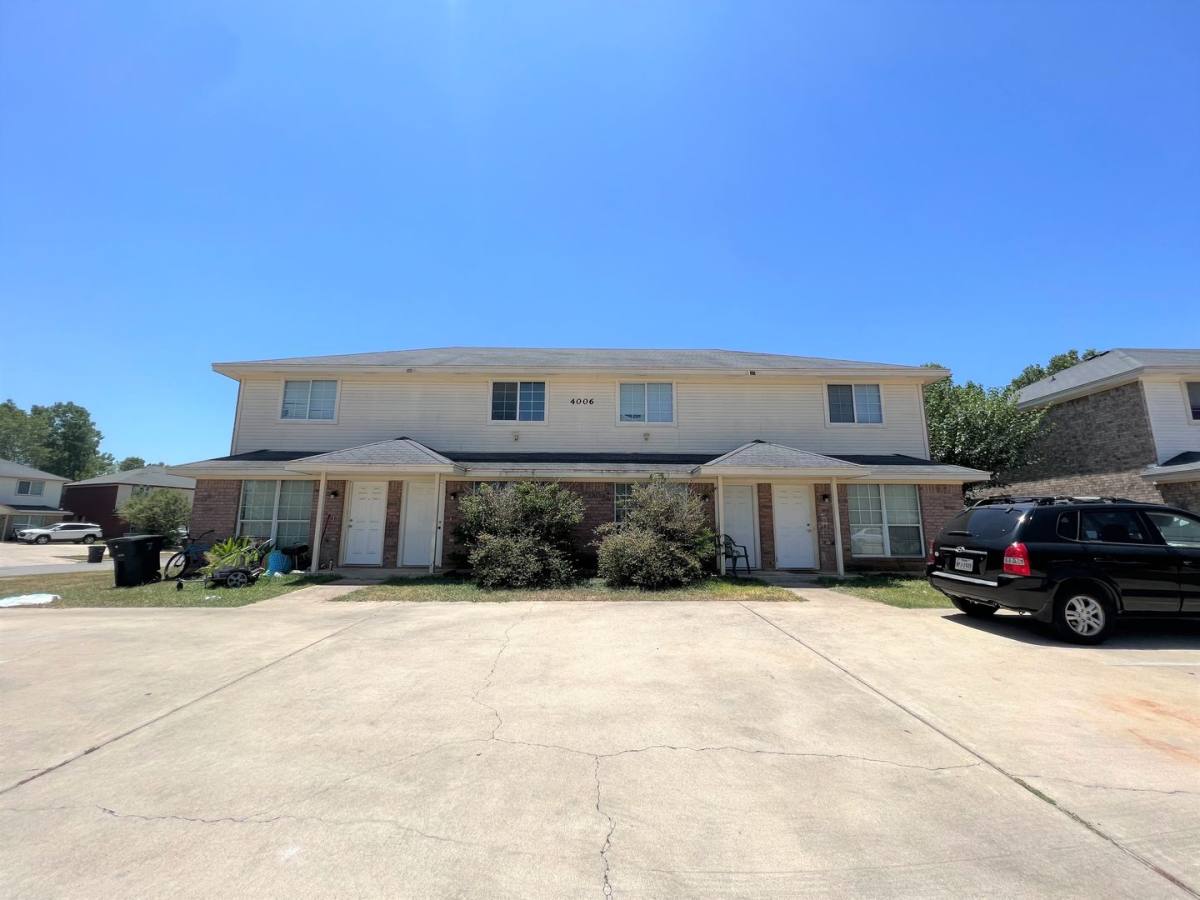 Apartment for rent at 4006 Madison Dr, Killeen, TX 76543